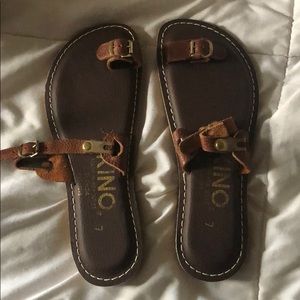 Kino Sandals - Brand New - Never Worn - Size 7